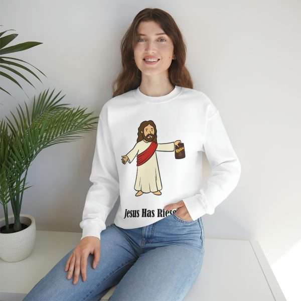 Humorous Unisex Heavy Blend Crewneck Sweatshirt - Jesus Has Riesen! - Image 6